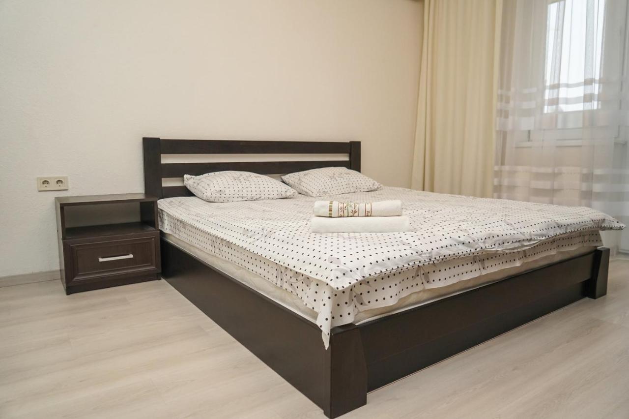 Kyiv Apartment On Chornovola 27 Kültér fotó